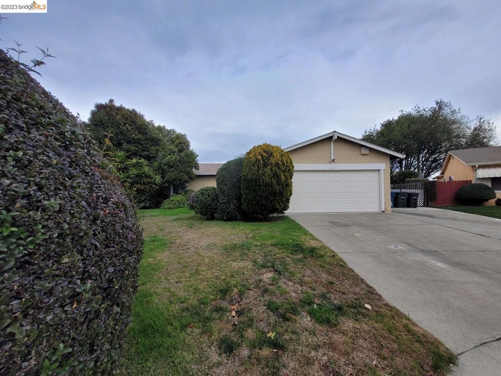 listing image 130725699097345559586