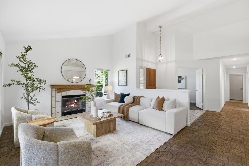 3111 Lake Albano Circle