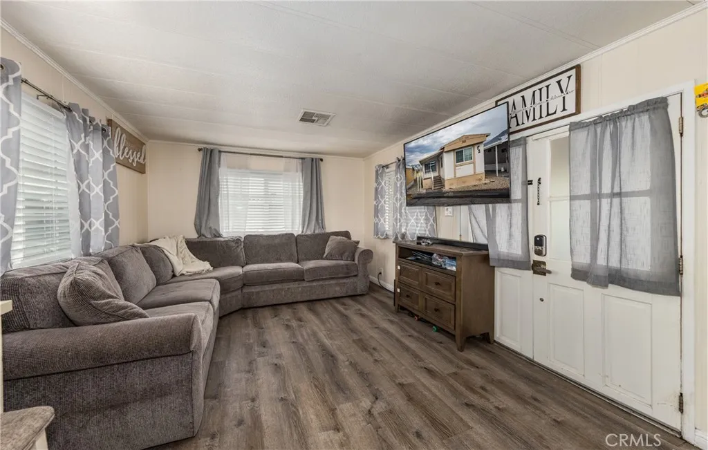 Highland, California 92346, United States, 1 Bedroom Bedrooms, ,1 BathroomBathrooms,Residential,Active,227712