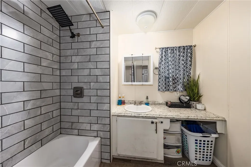 Highland, California 92346, United States, 1 Bedroom Bedrooms, ,1 BathroomBathrooms,Residential,Active,227712