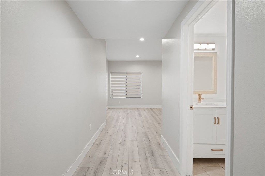 Photo of 19029 Nordhoff Street #103, Northridge, CA 91324 (MLS # SR25220703)