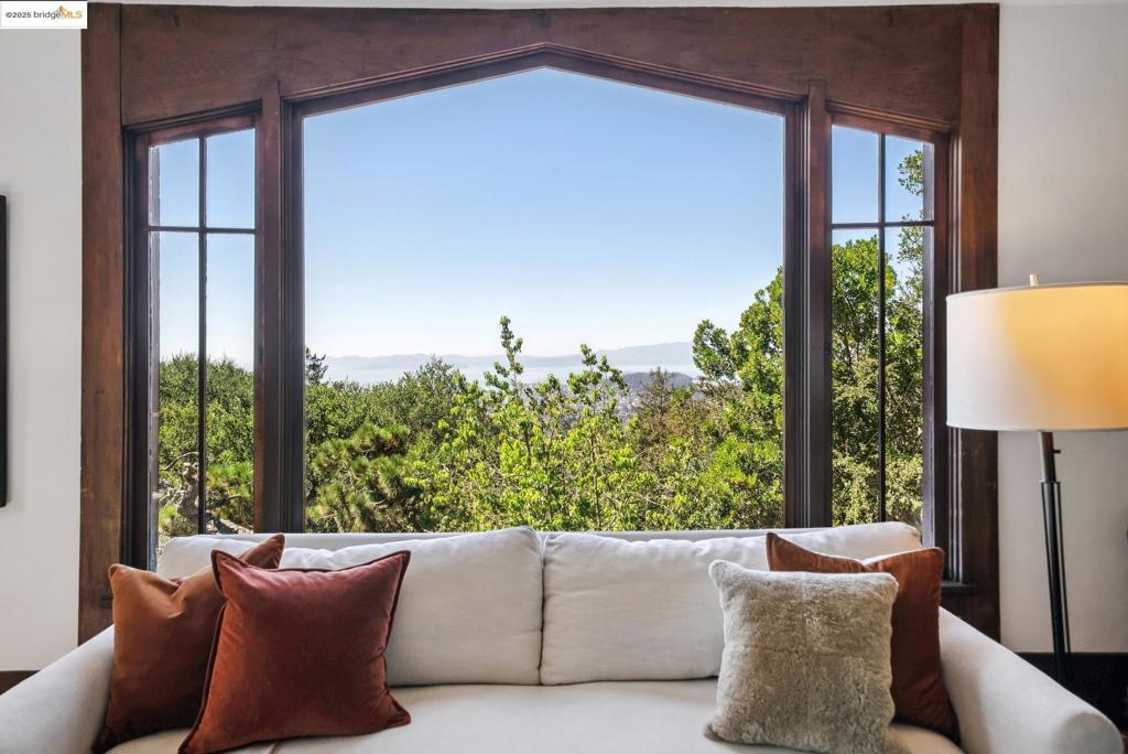 BERKELEY HILLS - Residential
