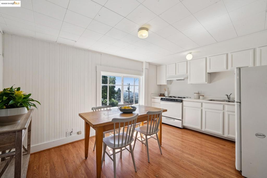 BERKELEY HILLS - Residential