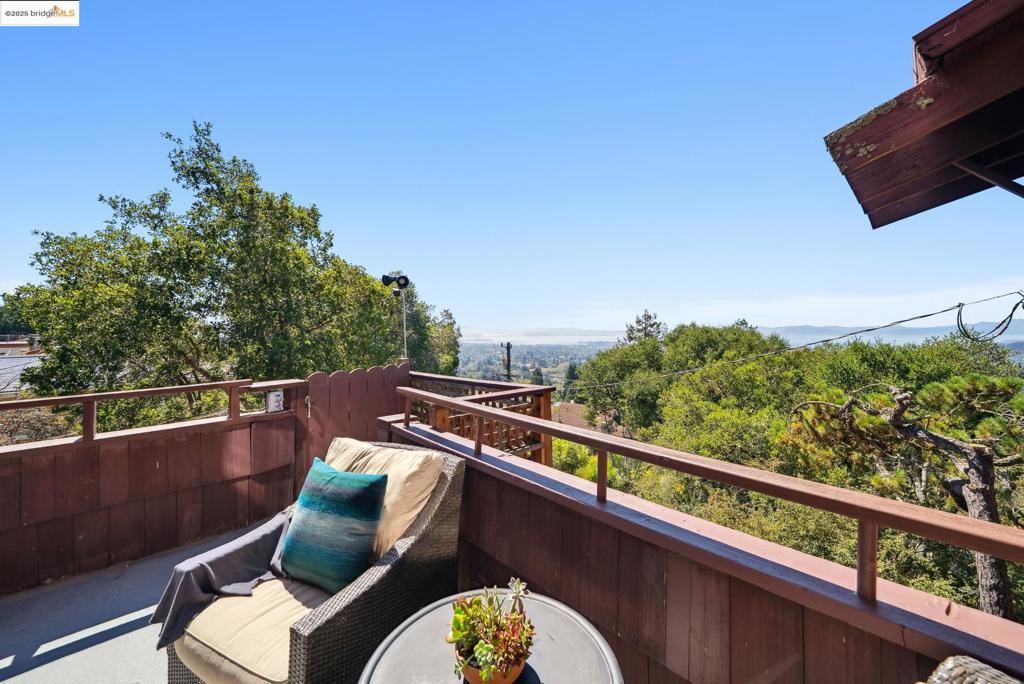BERKELEY HILLS - Residential