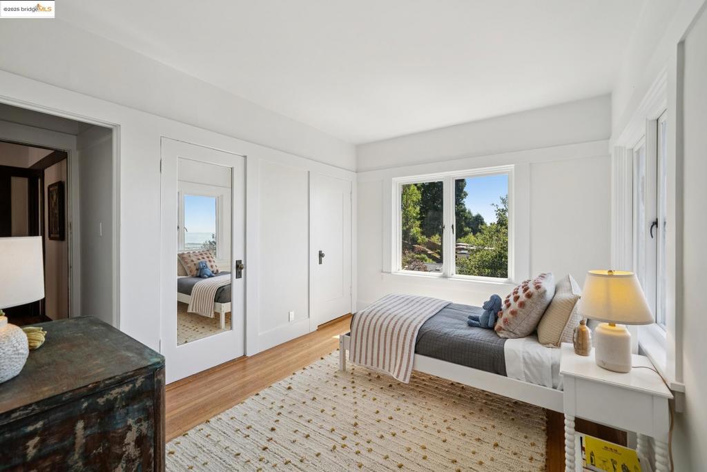 BERKELEY HILLS - Residential