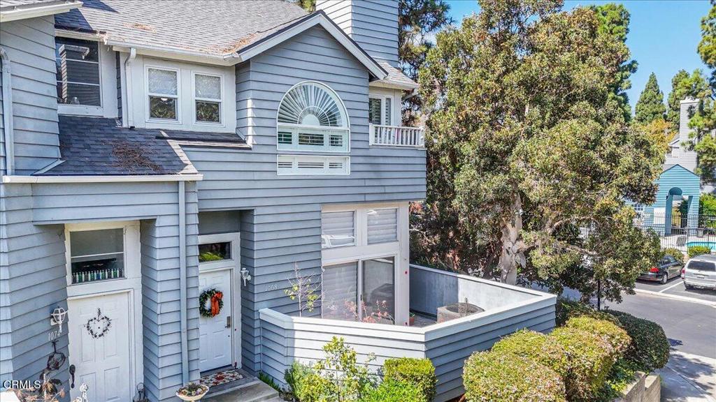 1068 Stravinsky Lane