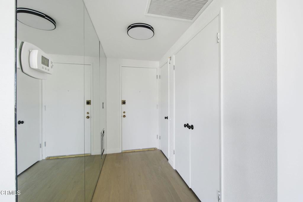 321 S San Vicente Boulevard 808
