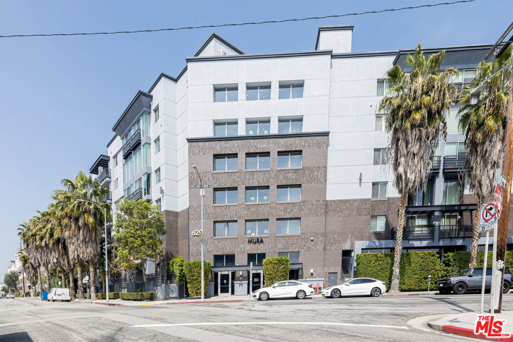 629 Traction Avenue 233