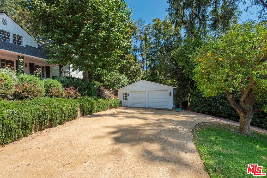 9305 Hazen Drive