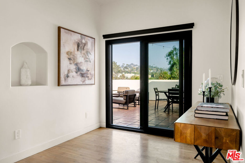 Properties 4 6216 Primrose Avenue