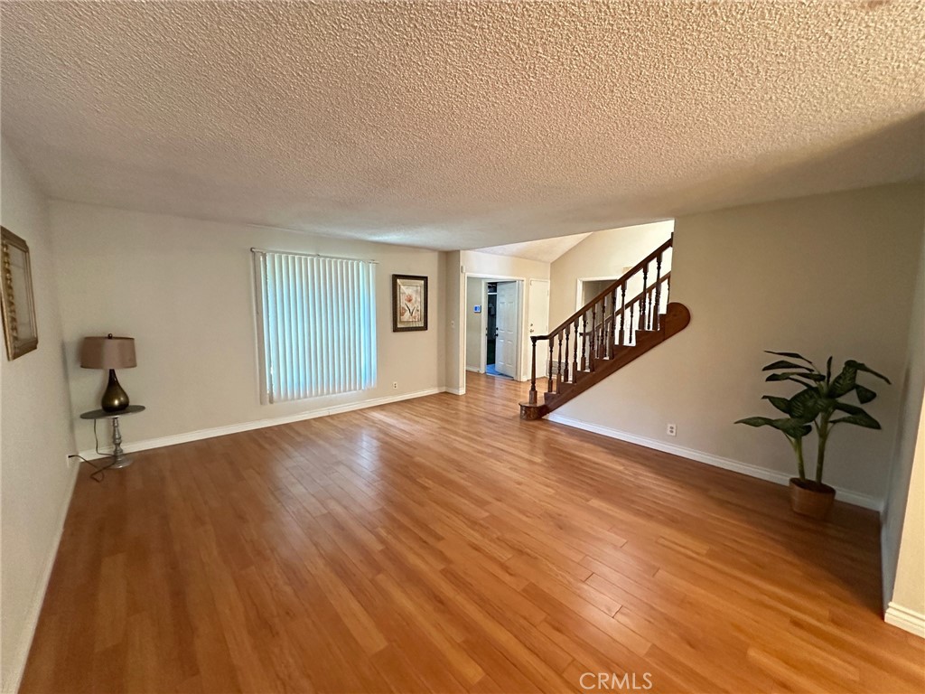 17325 De Groot Place