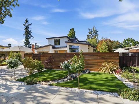 Photo of 3408 South Court, Palo Alto, CA 94306 (MLS # ML82042835)