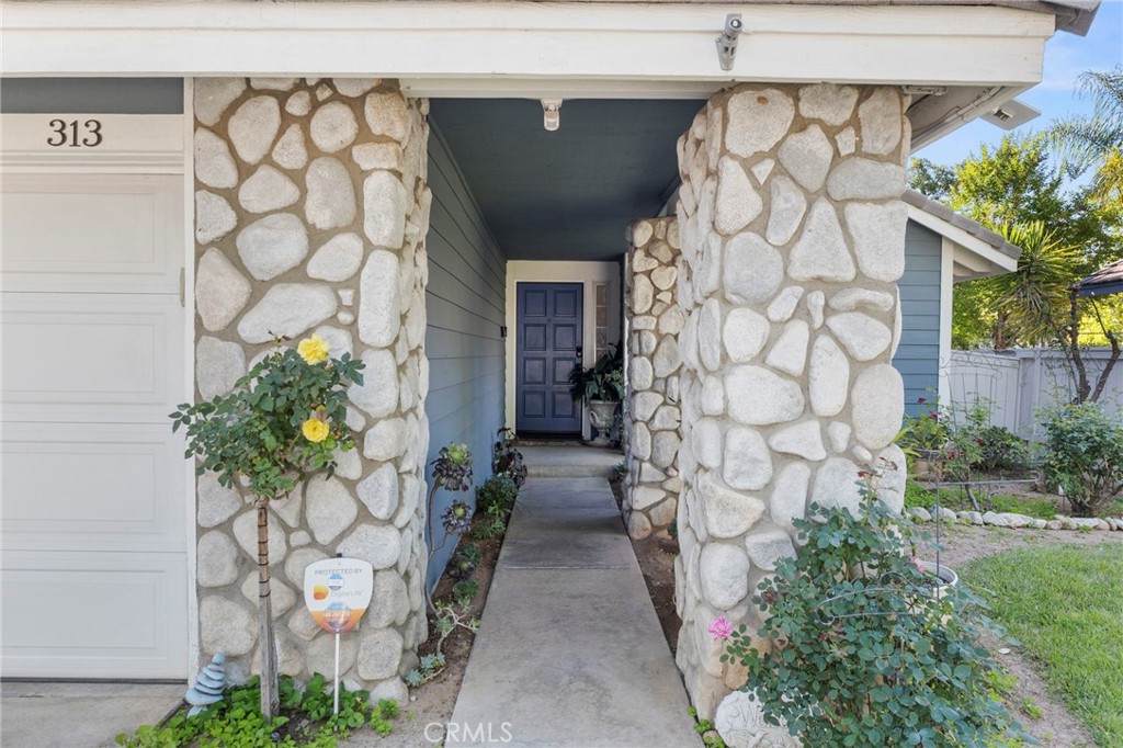 313 Van Ness