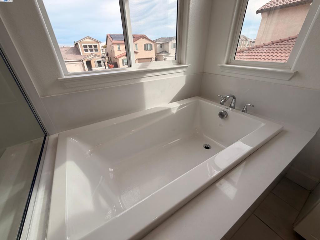 Not Listed - Residential