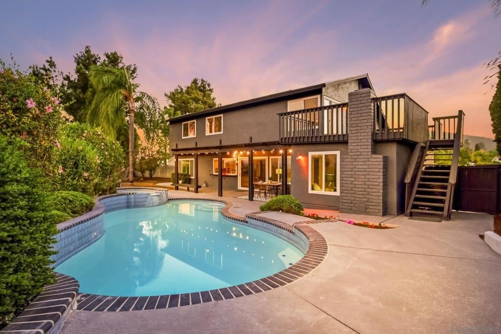 11198 Amalia Ct