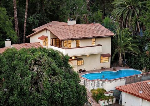 Photo of 2945 Tyler St, Riverside, CA 92503 (MLS # PW26038965)