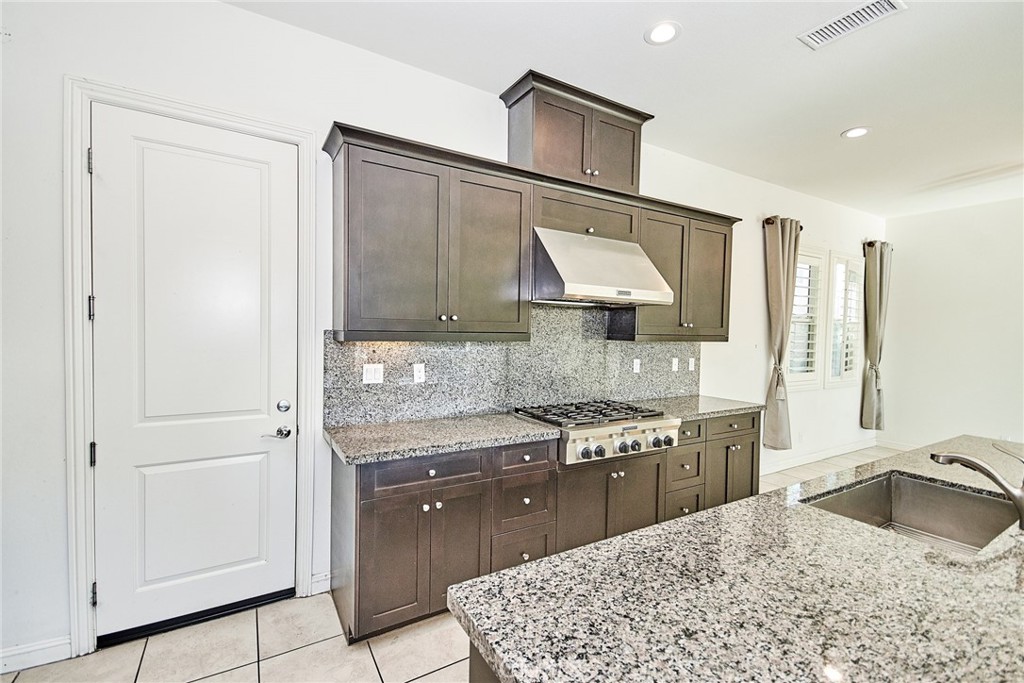 PARKVIEW (BKPKV) - Residential