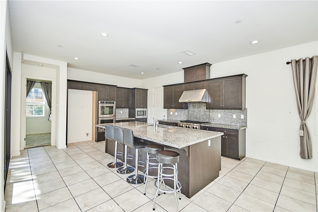 PARKVIEW (BKPKV) - Residential