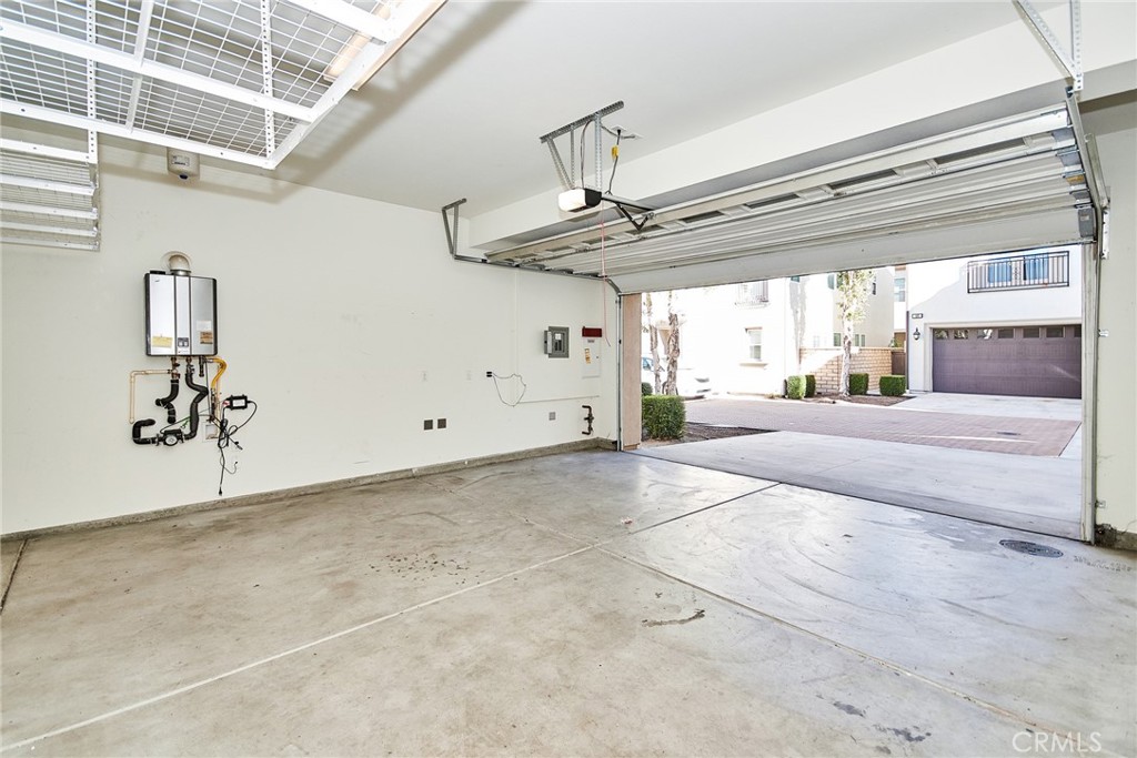 PARKVIEW (BKPKV) - Residential