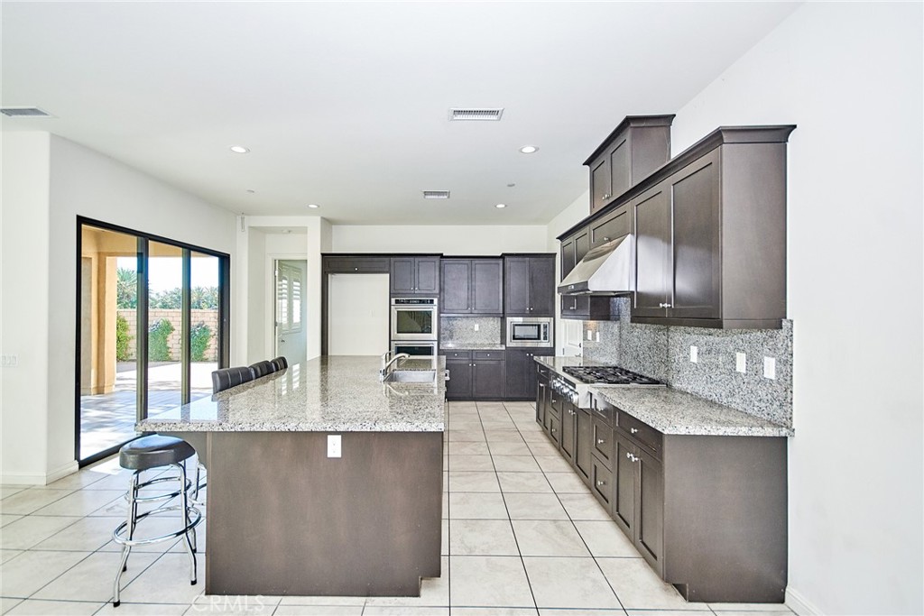 PARKVIEW (BKPKV) - Residential