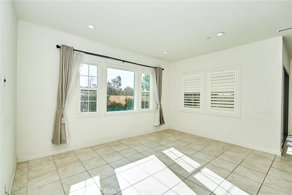 PARKVIEW (BKPKV) - Residential