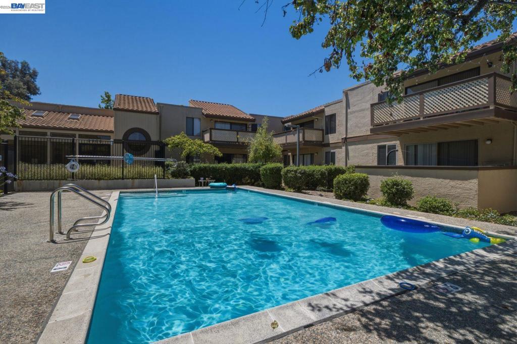 3300 Wolcott Cmn Cmn 113, Fremont CA 94538