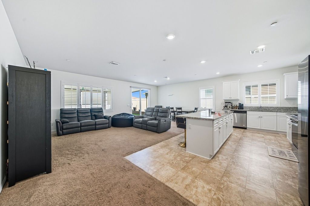 Photo of 25951 Rutherford Court, Homeland, CA 92548 (MLS # SW25198259)
