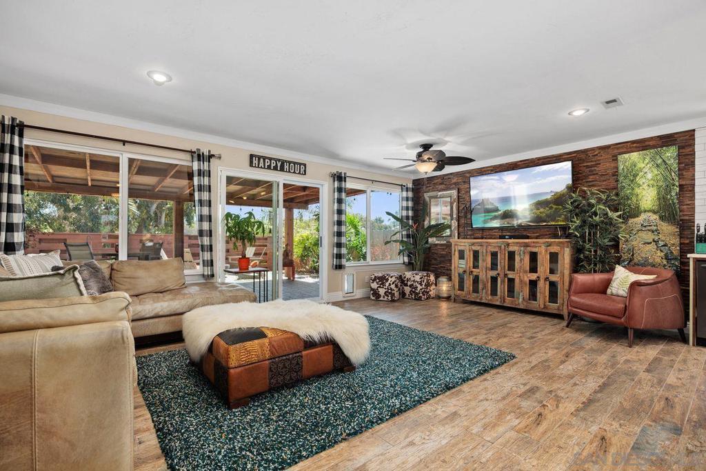 1543 Villa Cardiff