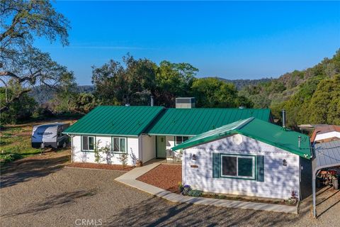 Photo of 3529 Hilltop Dr, Mariposa, CA 95338 (MLS # FR26022052)
