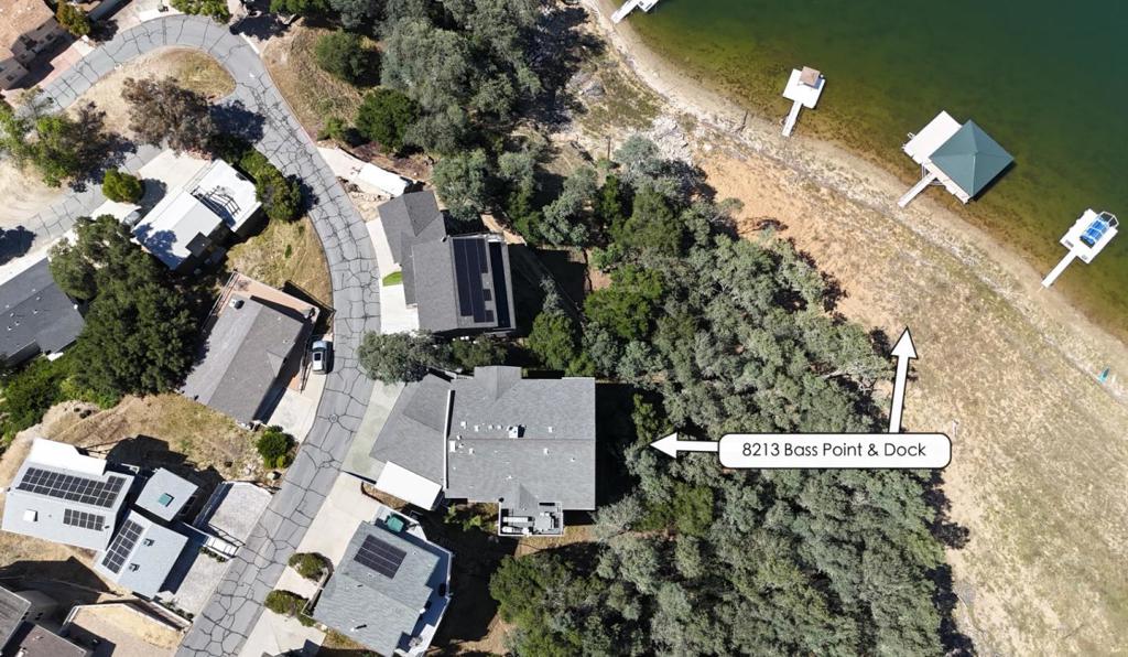 8213 Bass Point