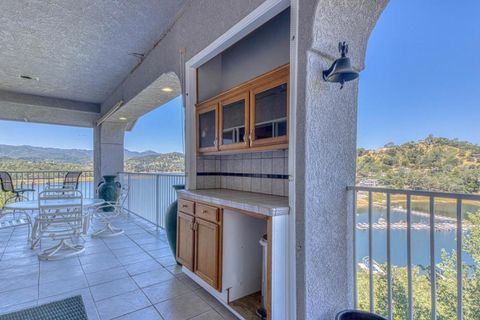 Tiny photo for 8213 Bass Point Rd, Bradley, CA 93426 (MLS # ML82045521)