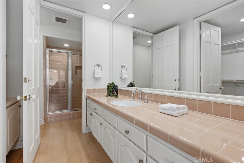 2 Belcourt, Newport Beach CA 92660 - Photo 32