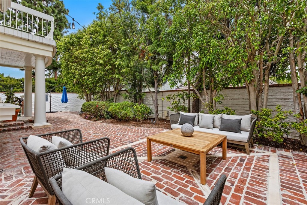 2 Belcourt, Newport Beach CA 92660 - Photo 6