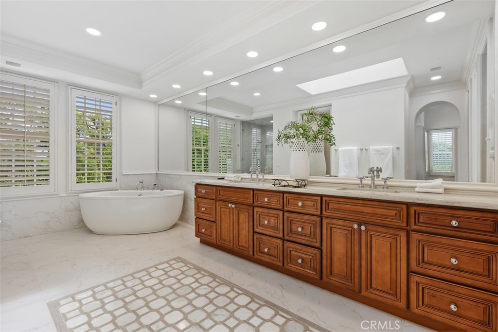 2 Belcourt, Newport Beach CA 92660 - Photo 25
