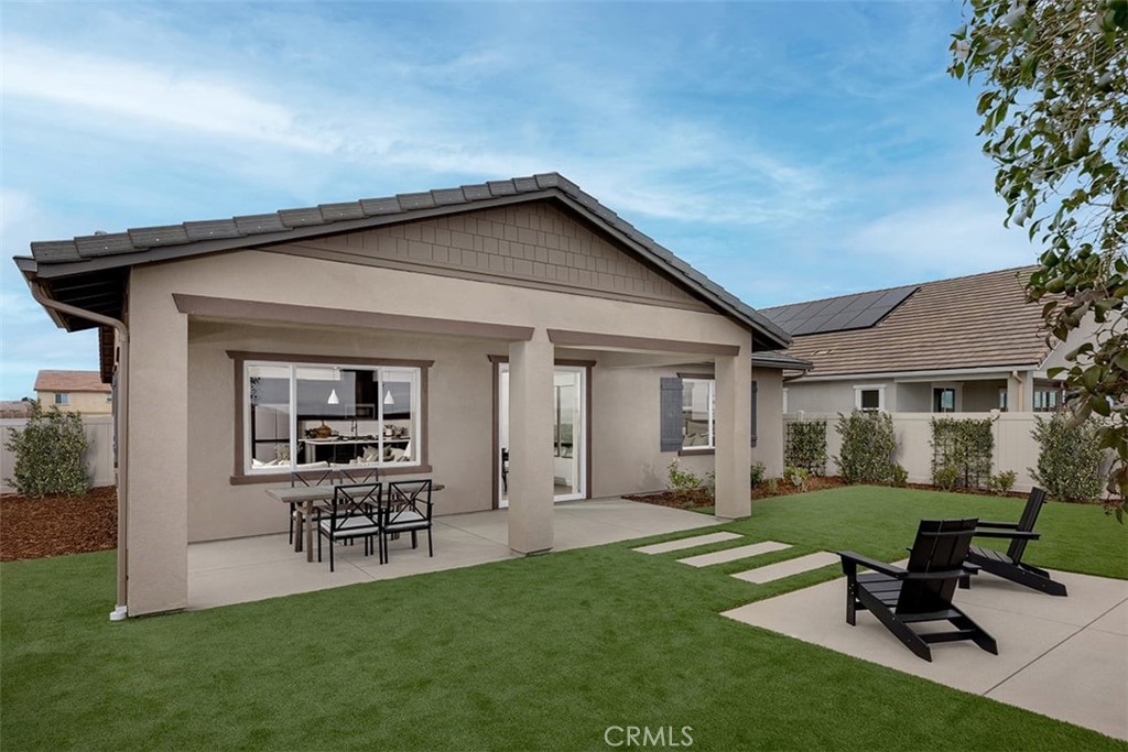 3235 E Avenue J-4