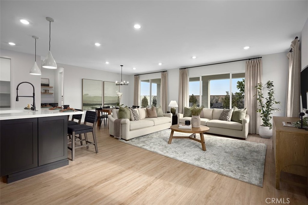 3235 E Avenue J-4