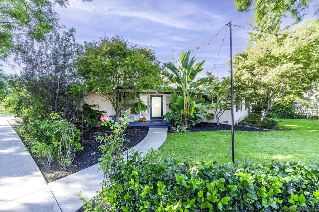 2602 N Louise