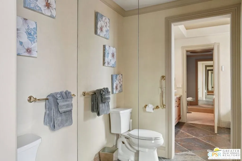 Rancho Mirage, California 92270, United States, 3 Bedrooms Bedrooms, ,4 BathroomsBathrooms,Residential,Active,245272