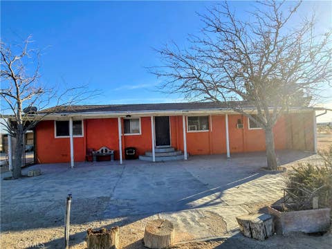 Photo of 10144 Fetters ST, Mojave, CA 93501 (MLS # PF26136119)