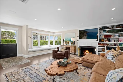 620 Brooks Street, Laguna Beach, CA 92651 - MLS#: LG25111061