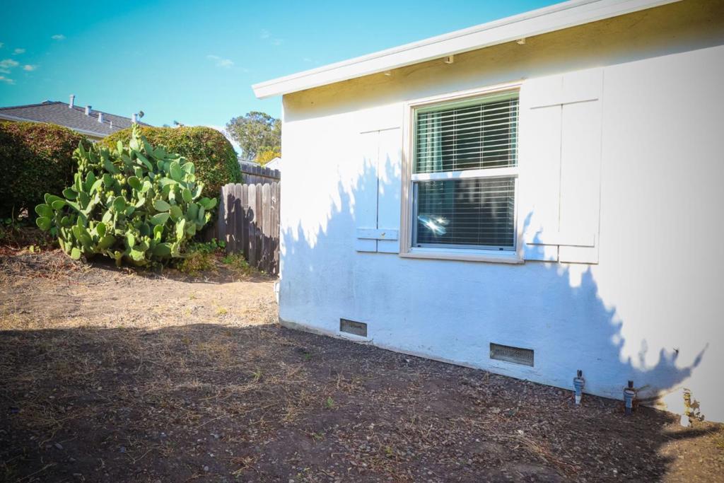 106 Mesa Lane
