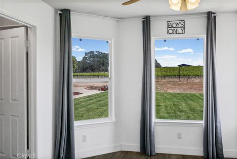 Tiny photo for 7989 Sundance Trail, Paso Robles, CA 93446 (MLS # SC26093837)