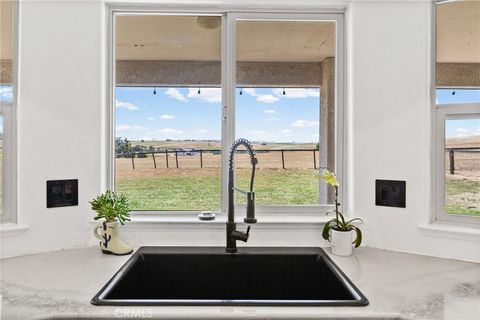 Tiny photo for 7989 Sundance Trail, Paso Robles, CA 93446 (MLS # SC26093837)