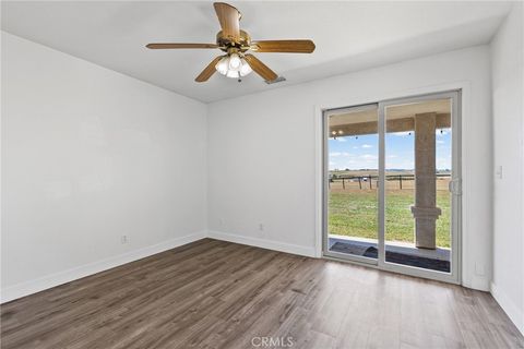 Tiny photo for 7989 Sundance Trail, Paso Robles, CA 93446 (MLS # SC26093837)