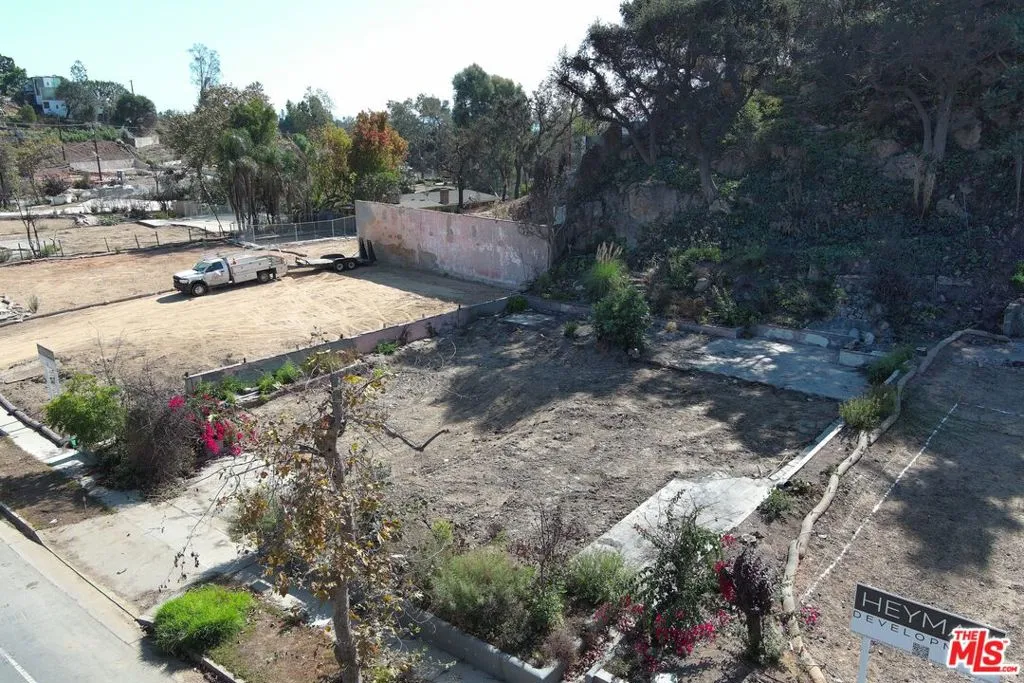 Pacific Palisades, California 90272, United States, ,Land,Active,233398