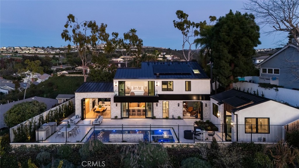 1543 Sandcastle Drive