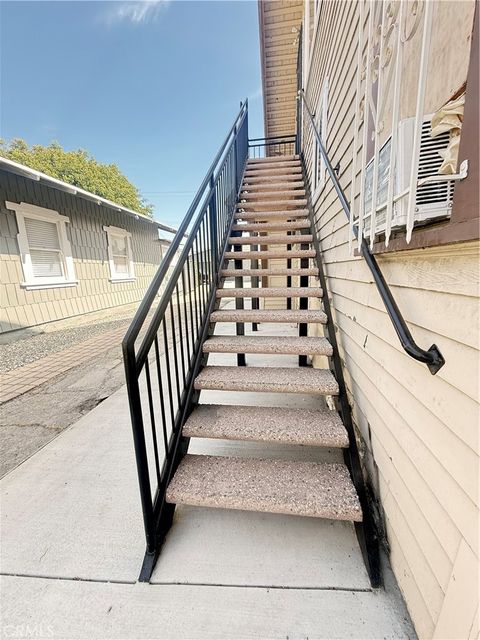 Photo of 328 S 6th St, Alhambra, CA 91801 (MLS # CV26072088)