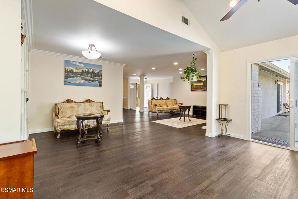 1690 Loma Drive