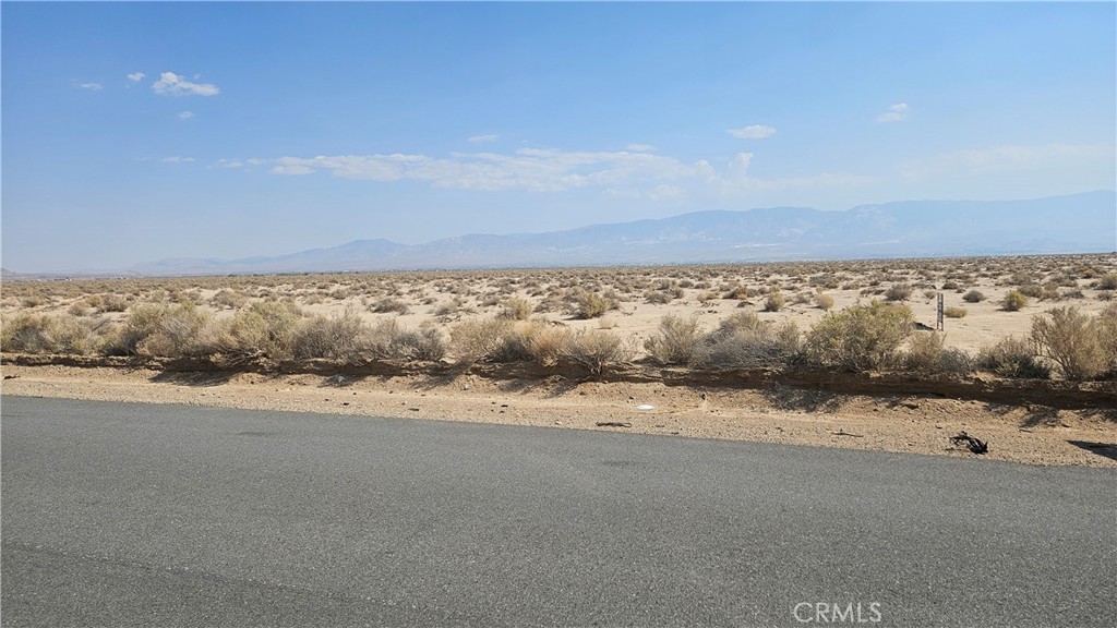 33333 North Side Road