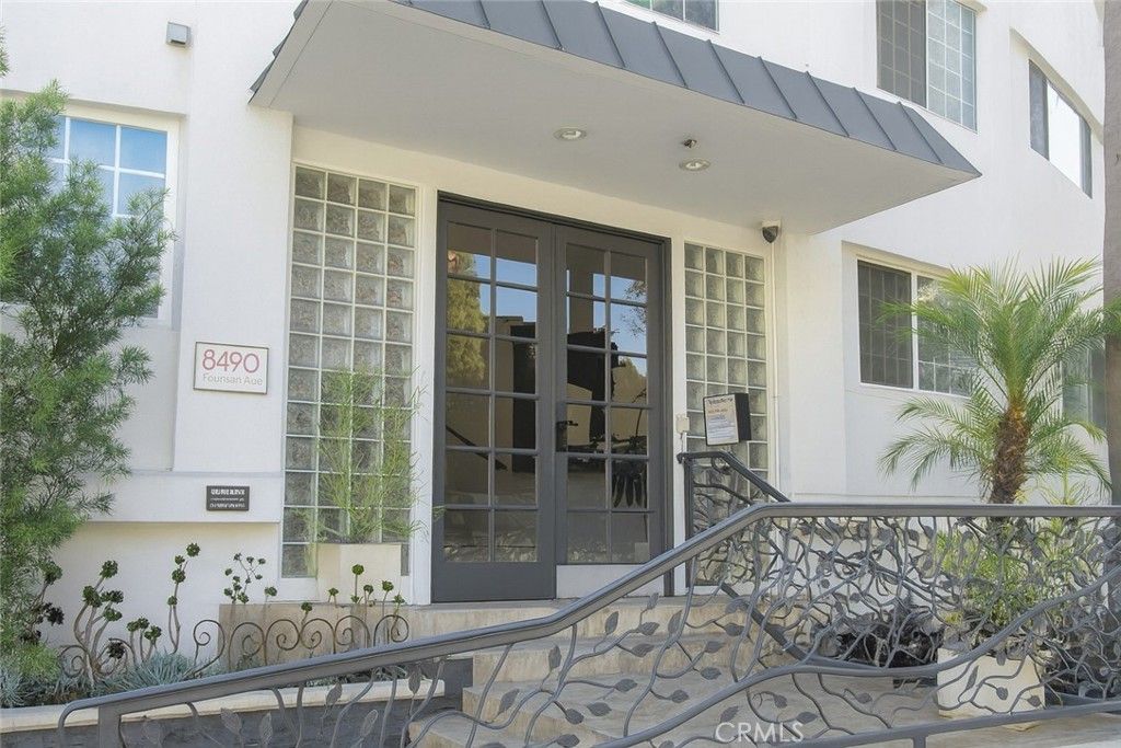 Photo of 8490 Fountain Ave #306, West Hollywood, CA 90069 (MLS # OC25232949)